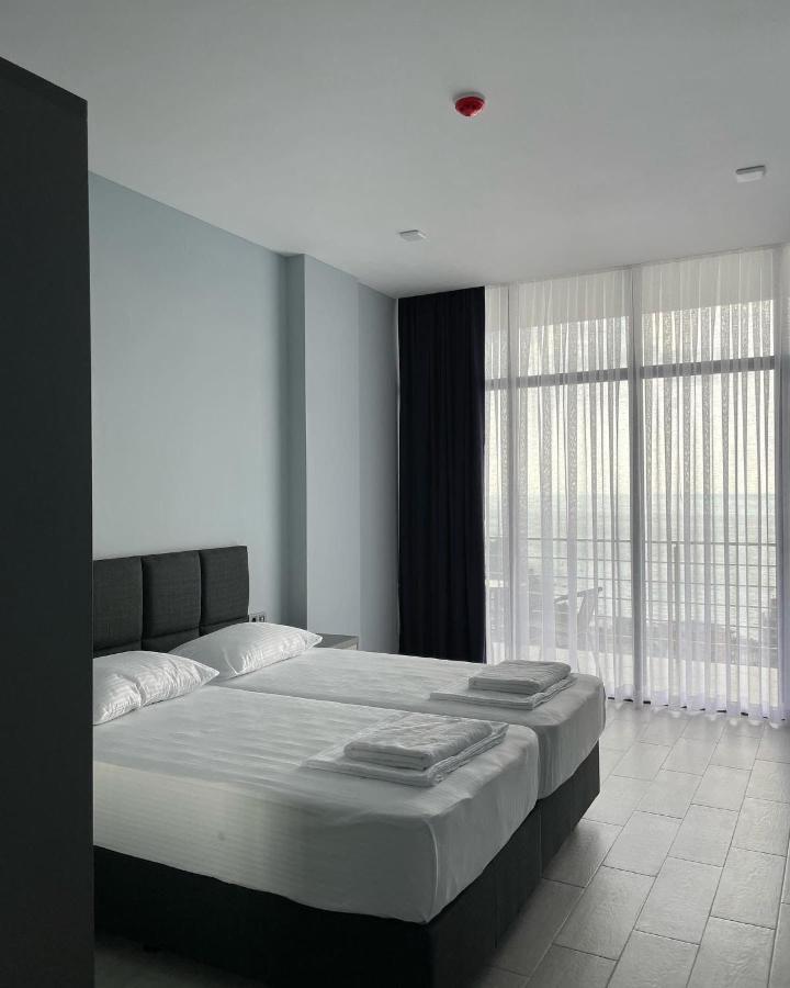 Hotel Biota Квариати Экстерьер фото